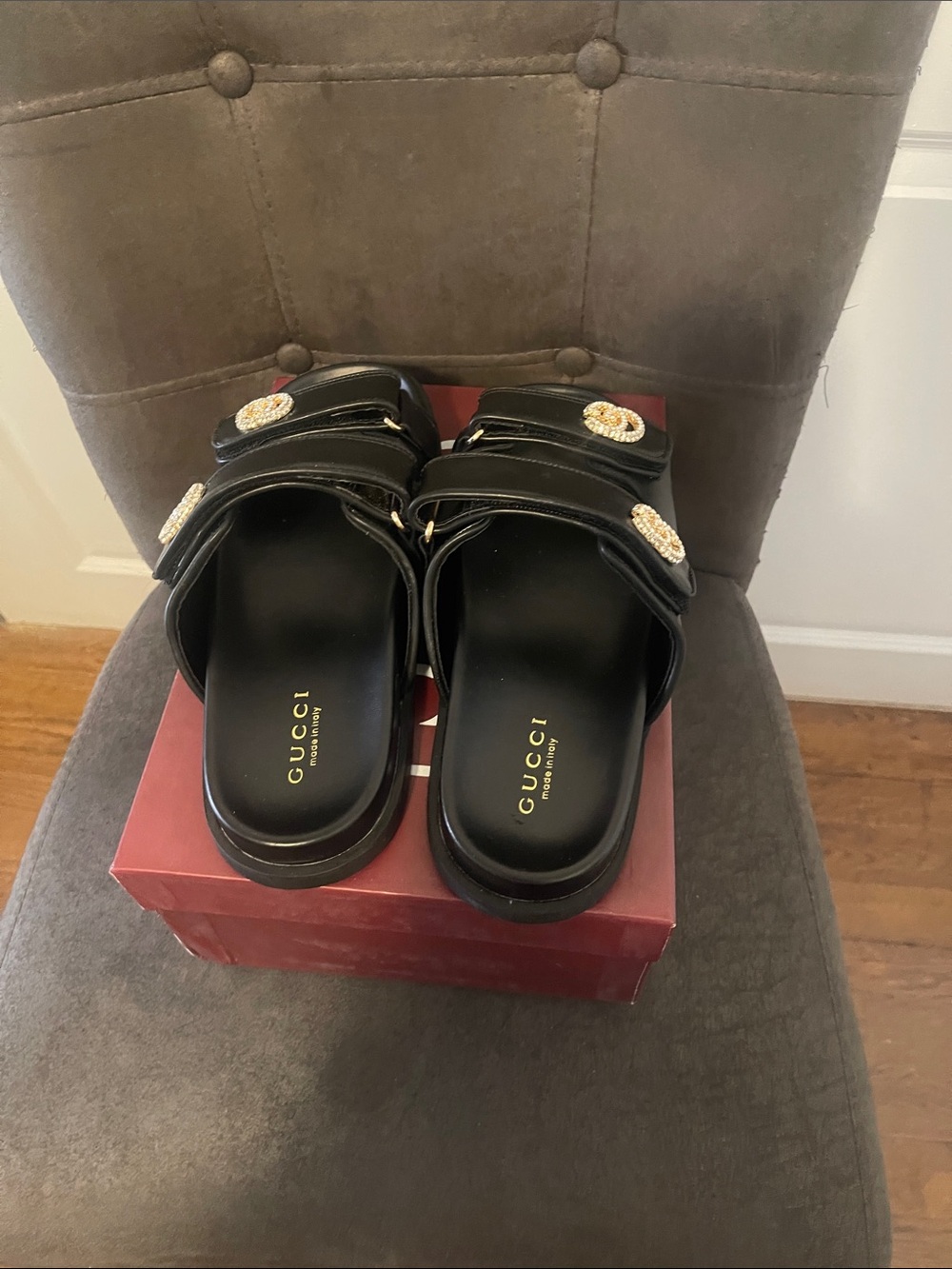 Gucci sandals - Picture 2 of 3